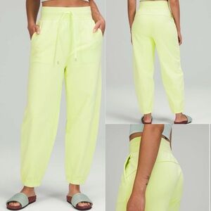 Lululemon Relaxed Fit Super-High Rise French Terry Full Length Jogger! NWT